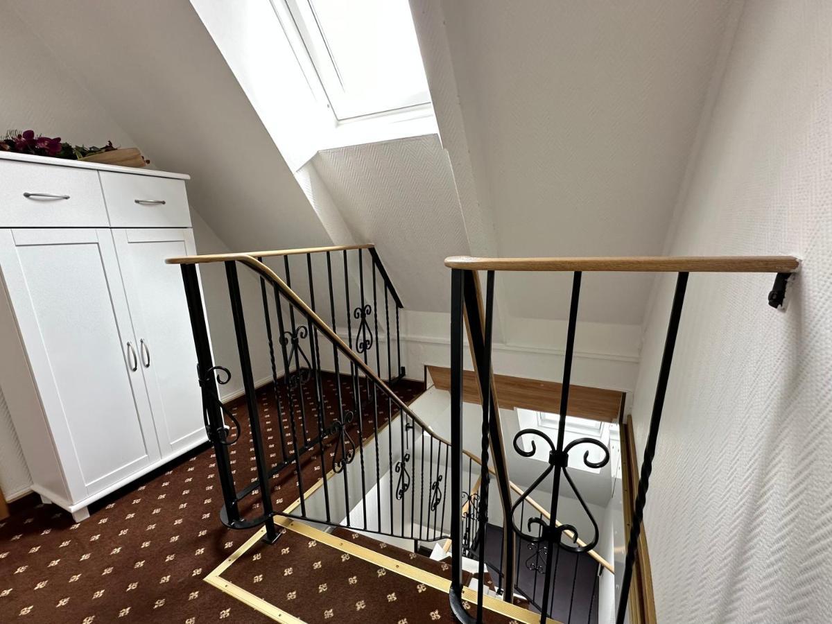 Hotel Peters Schwalbennest Neuharlingersiel Εξωτερικό φωτογραφία